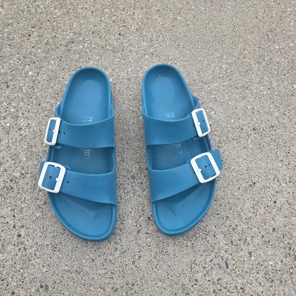 Birkenstock Sandal Women 39(8) - Picture 5 of 11